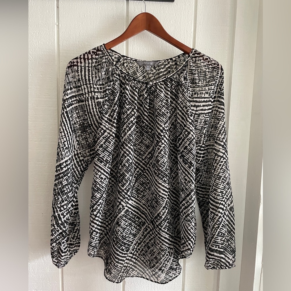 DAISY FUENTES Long Sleeve Blouse M